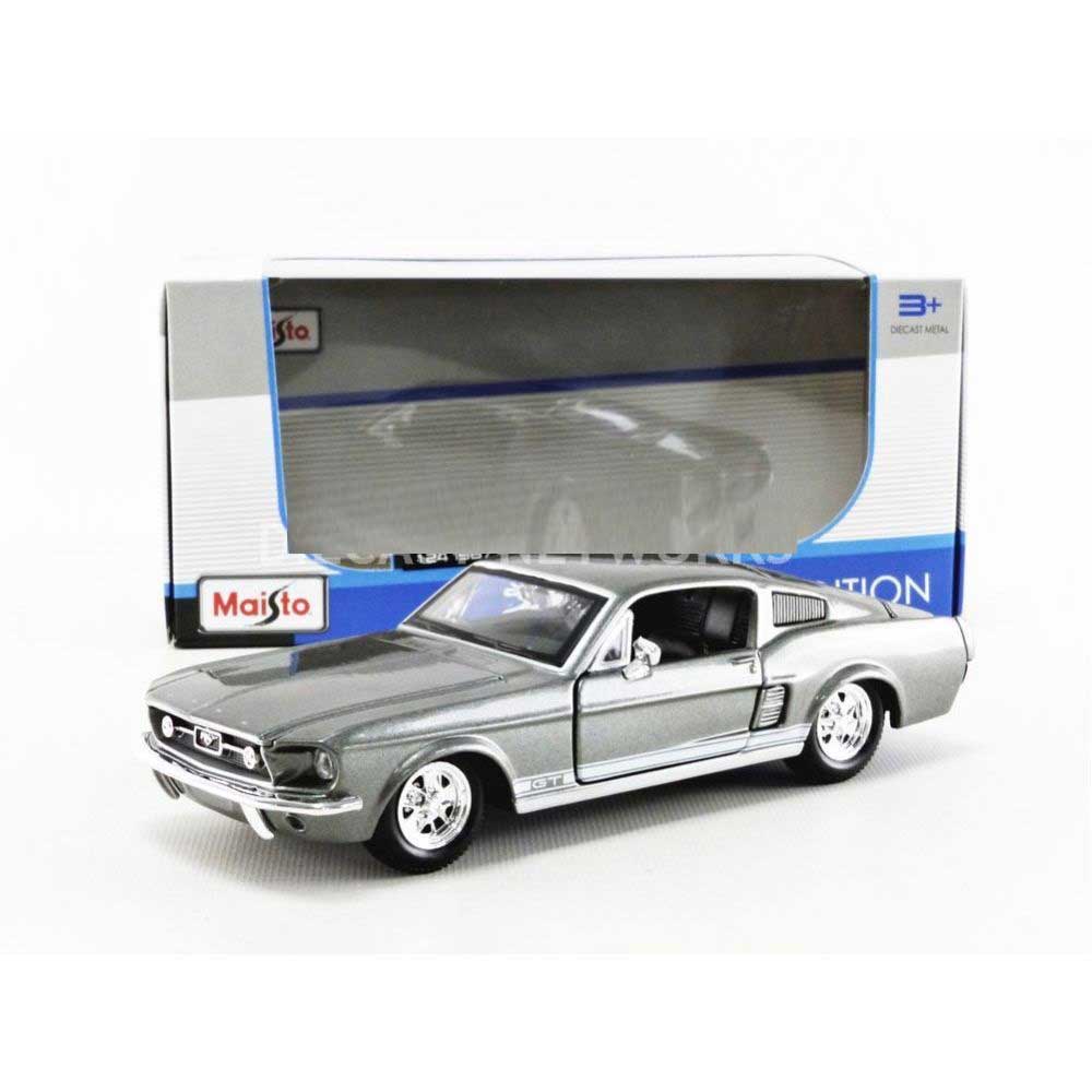 Maisto 1:18 Ford Mustang GT Fastback 1967