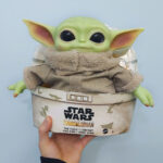 فیگور بیبی یودا پولیشی Baby Yoda برند متل