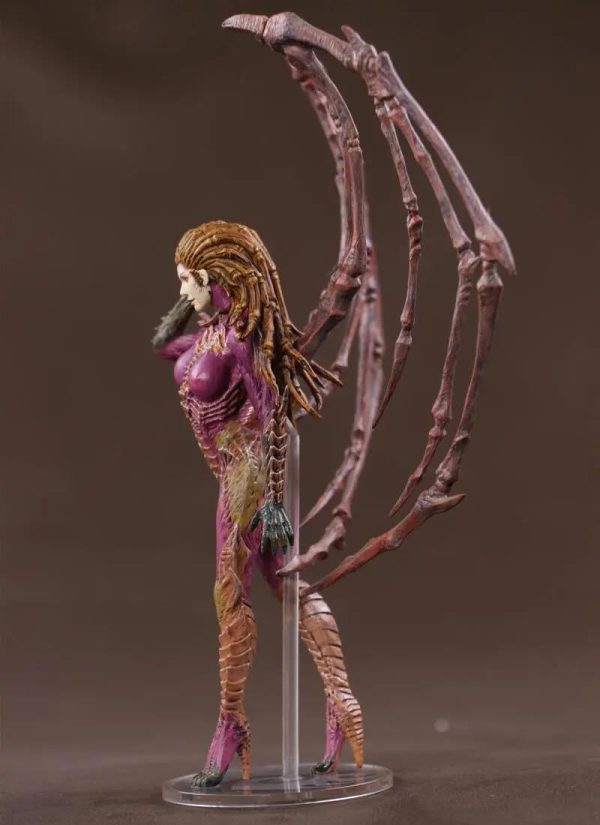 فیگور طرح استارکرفت مدل سارا کریگان Sarah Kerrigan