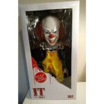 اکشن فیگور پنی وایز سری ایت Pennywise IT کد 14972 برند مزکو