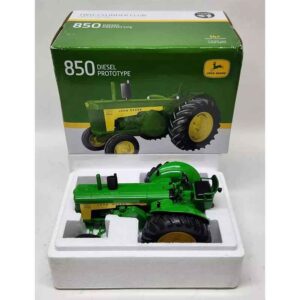 John Deere 850 Diesel Prototype Two-Cylinder Club Limited Ed. Ertl 1:16 Tractor