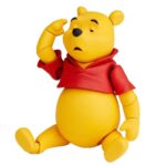 اکشن فیگور خرس وینی پو winnie Pooh برند Kaiyodo