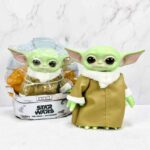 figure baby yoda