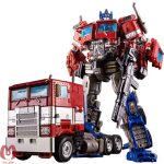 اکشن فیگور تبدیل شوندگان ترنسفورمر Transformation Optimus Prime Chieftain