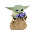 ربات بیبی یودا baby yoda Star Wars همراه با 4 اکسسوری برند هاسبرو