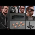 اکشن فیگور آرنولد شوارتزنگ T-800 Guardian - Terminator Genisys برند HOT Toys