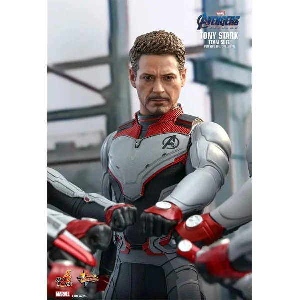 اکشن فیگور شاهکار از تونی استارک سری Hot Toys Avengers: Endgame End Game