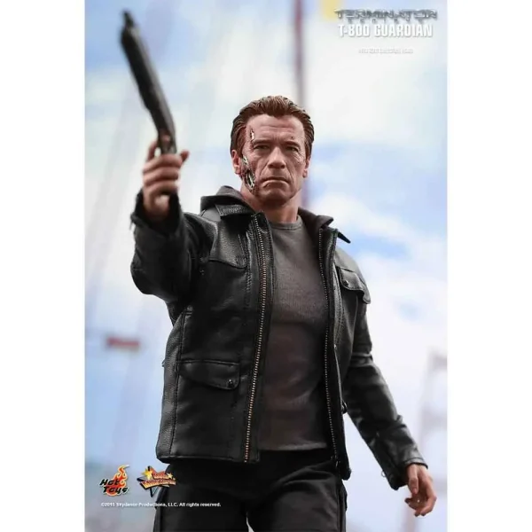 اکشن فیگور آرنولد شوارتزنگ T-800 Guardian - Terminator Genisys برند HOT Toys