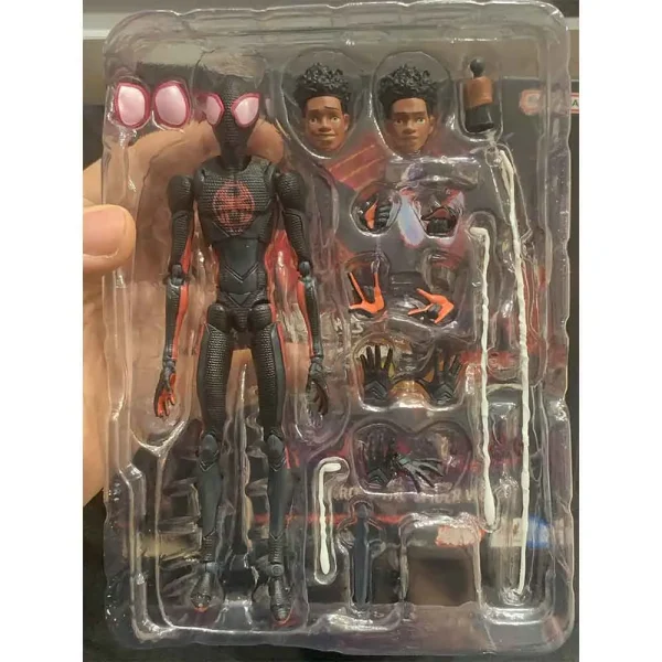 اکشن فیگور اسپایدرمن مایلز مورالز Spiderman Miles Morales S.H.Figuarts برند بندای