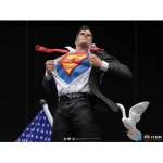 فیگور اورجینال سوپرمن شخصیت CLARK KENT DELUXE برند IRON STUDIOS مقیاس 1/10