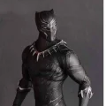 فیگور 28 سانتی پلنگ سیاه | Black Panther | از فیلم جنگ داخلی برند کریزی تویز