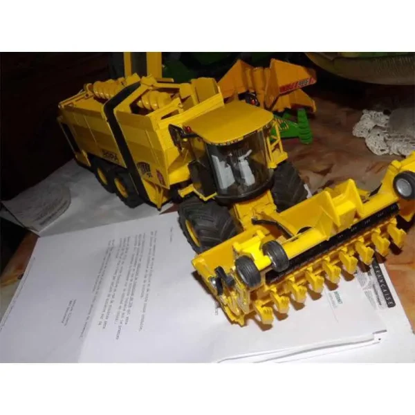 ماکت شاهکار کشت سیب زمینی و چغندر ROPA 4060 Beet Puller برند سیکو فلزی مقیاس 1/32