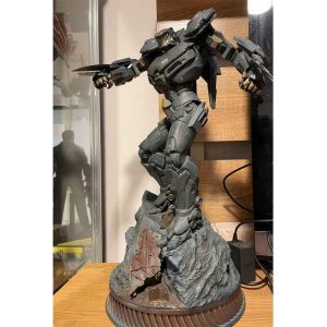 فیگور شاهکار از پسفیک ریم سری Striker Eureka: Pacific Rim برند هات تویز و سایدشو ارتفاع 50 سانت