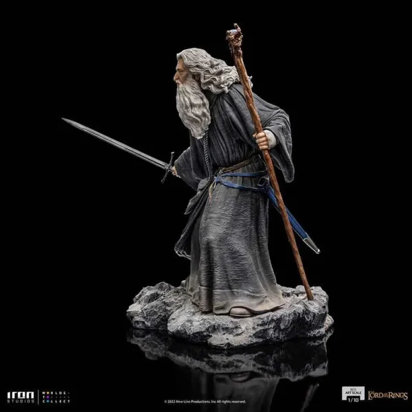 اکشن فیگور گاندالف Statue Gandalf از برند ایرون استودیو مقیاس 1/10