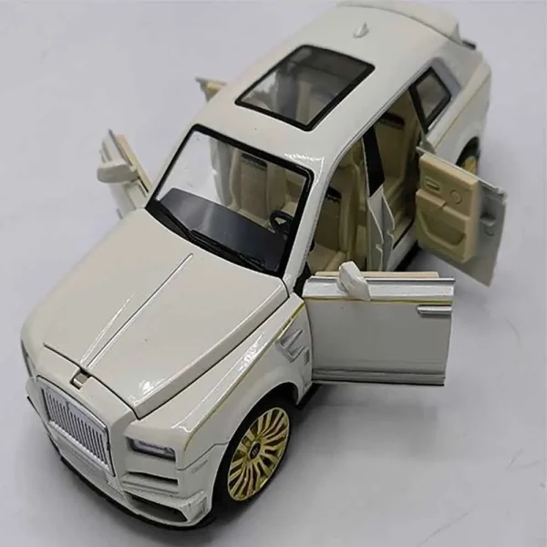 ماکت فلزی رولز رویس Rolls Royce Cullinan Black Badge مدل Die Cast Toy مقیاس 24\1