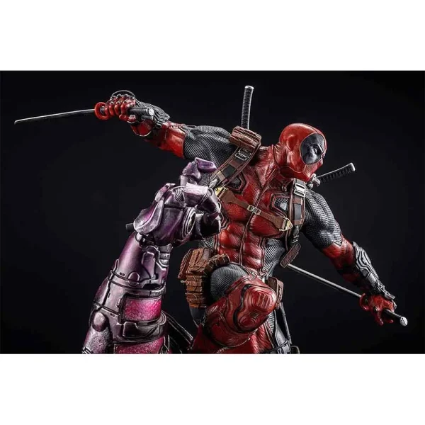 مجسمه شاهکار از ددپول سری Deadpool Fine Art ارتفاع 36 سانتی متر برند KOTOBUKIYA