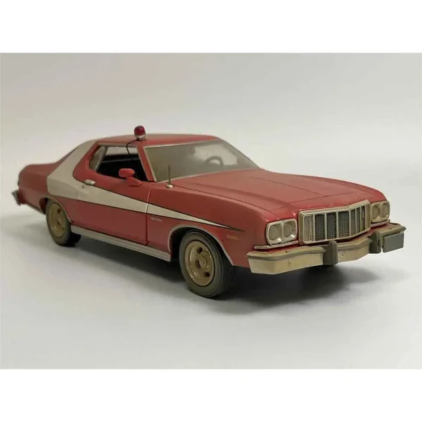 ماکت فلزی فورد گرن تورینو طرح خاک خورده گرین لایت مدل 1976 Ford Gran Torino