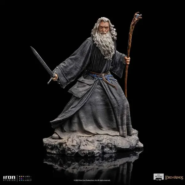 اکشن فیگور گاندالف Statue Gandalf از برند ایرون استودیو مقیاس 1/10