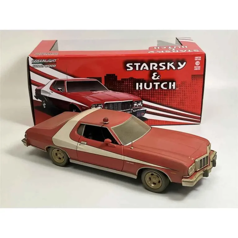 ماکت فلزی فورد گرن تورینو طرح خاک خورده گرین لایت مدل 1976 Ford Gran Torino