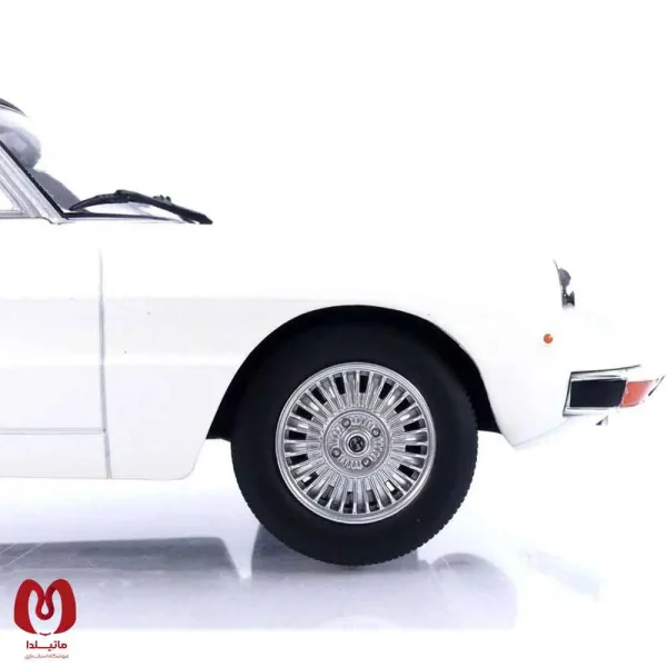 ماکت ماشین آلفا رومئو Alfa Romeo 2000 Spider 1978 برند Norev