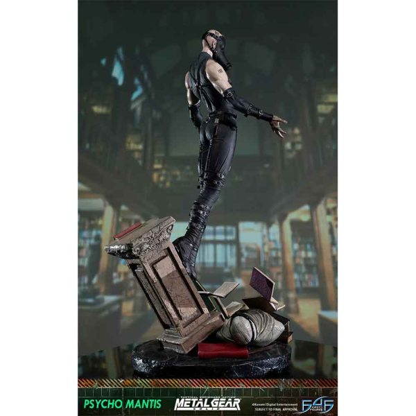 فیگور شاهکار از بازی متال گیر سری سرباز روانی Metal Gear Solid برند First 4 Figures ارتفاع 66 سانت