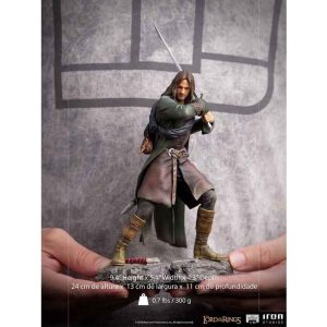 مجسمه آراگون Aragorn از فیلم ارباب حلقه ها The Lord of The Rings یزند آیرون استودیو