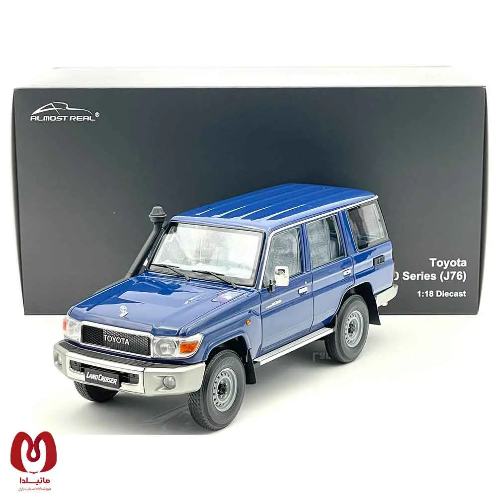 ماکت ماشین تویوتا TOYOTA LAND CRUISER 76 (2017) برند Almost Real