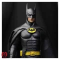اکشن فیگور فوق العاده بتمن مایکل کیتون ( بازگشت بتمن – تیم برتون ) BATMAN RETURNS MICHAEL KEATON برند هات تویز