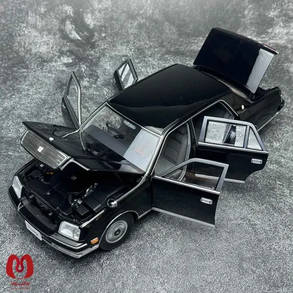 ماکت ماشین تویوتا Toyota Century 1997 برند Almost Real