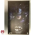 اکشن فیگور فوق العاده بتمن مایکل کیتون ( بازگشت بتمن – تیم برتون ) BATMAN RETURNS MICHAEL KEATON برند هات تویز