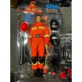 اکشن فیگور آتش نشانی FIREFIGHTER DOLL با تمام اکسسوری ها ارتفاع 30 سانت