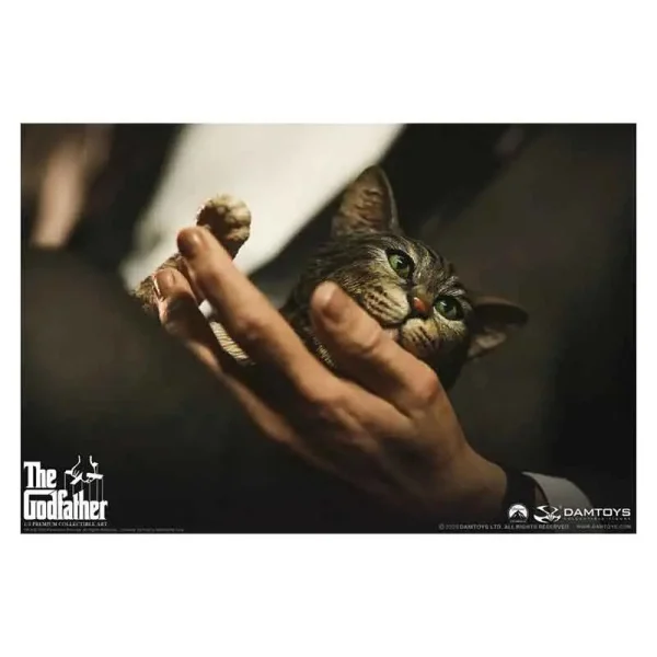 فیگور شاهکار از ویتو کورلئونه Vito Andolini Corleone از فیلم پدرخوانده The Godfather برند dam toys مقیاس 1/3