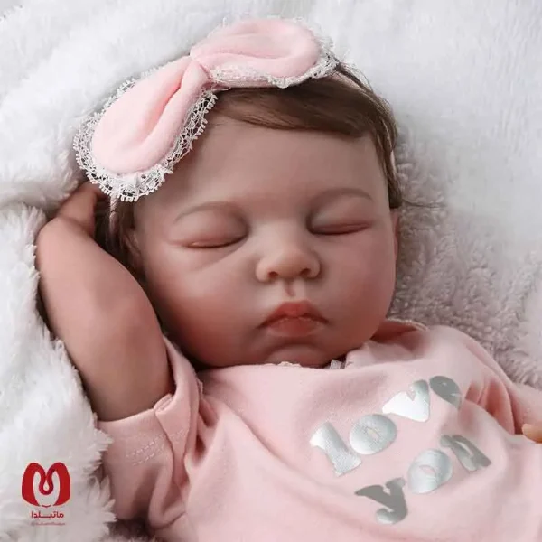 عروسک نوزادی واقعی خوابیده، شبیه نوزاد دختر برند Reborn Baby ارتفاع 45 سانت