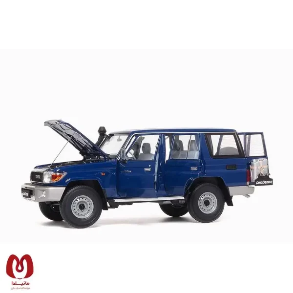 ماکت ماشین تویوتا TOYOTA LAND CRUISER 76 (2017) برند Almost Real