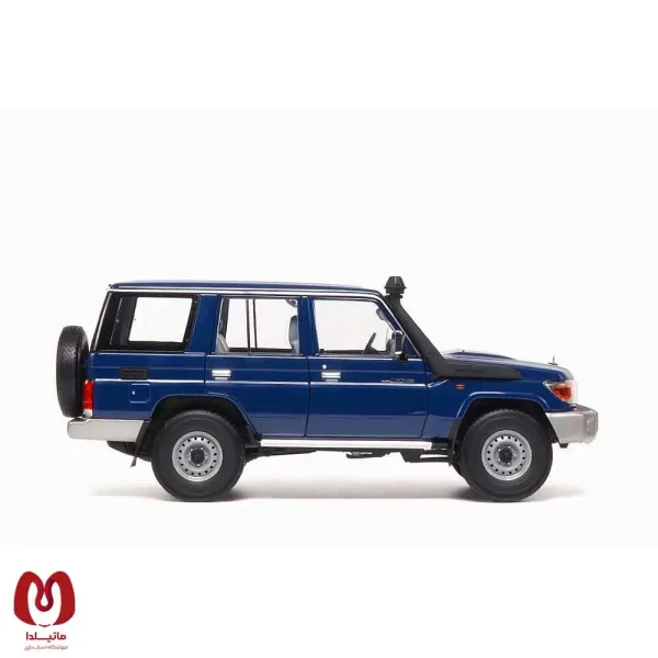 ماکت ماشین تویوتا TOYOTA LAND CRUISER 76 (2017) برند Almost Real