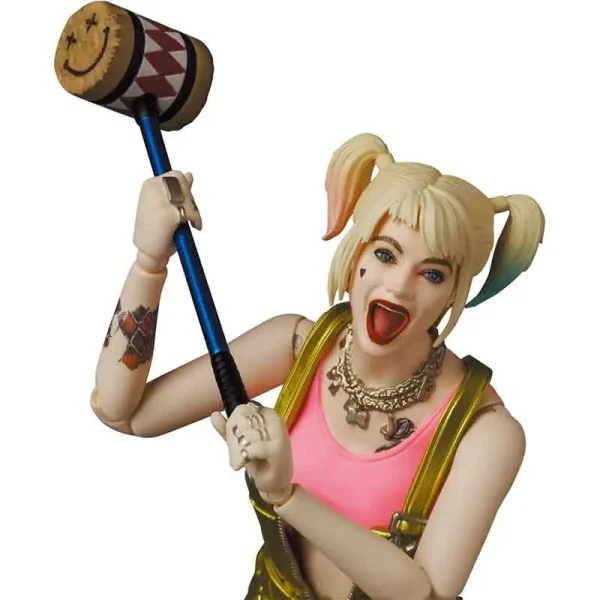 اکشن فیگور هارلی کویین Harley Quinn (Overalls Version برند mafex اورجینال